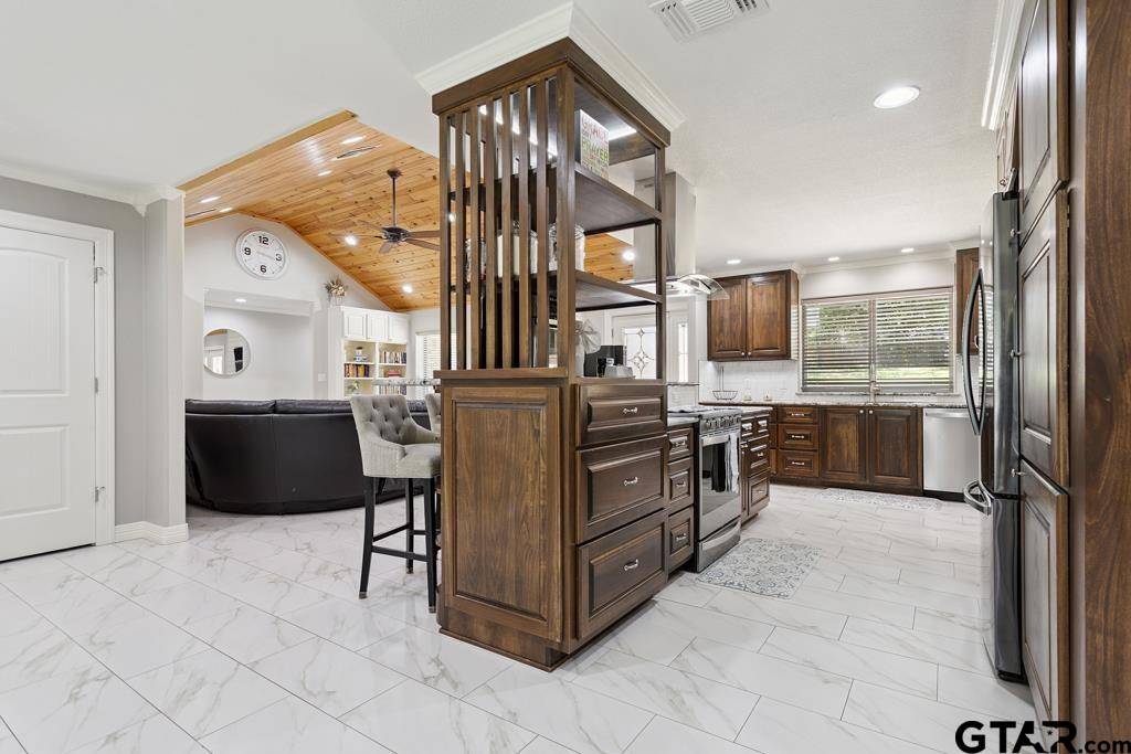 Tyler, TX 75703,4608 Inverness