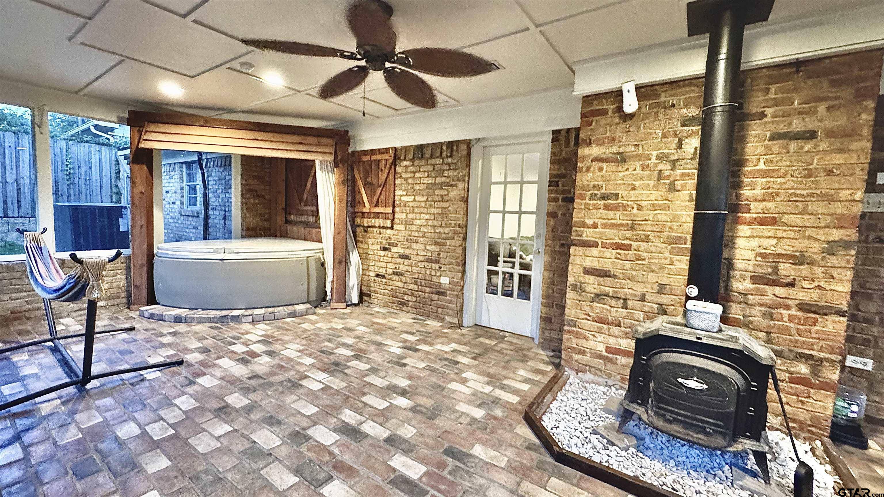 Tyler, TX 75701,3004 Tower Dr