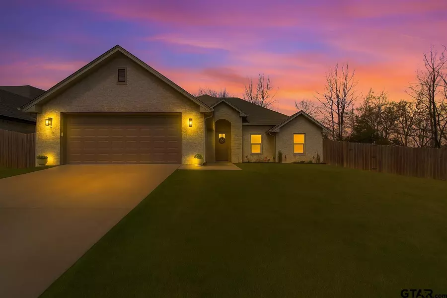 10071 Dayspring, Flint, TX 75762