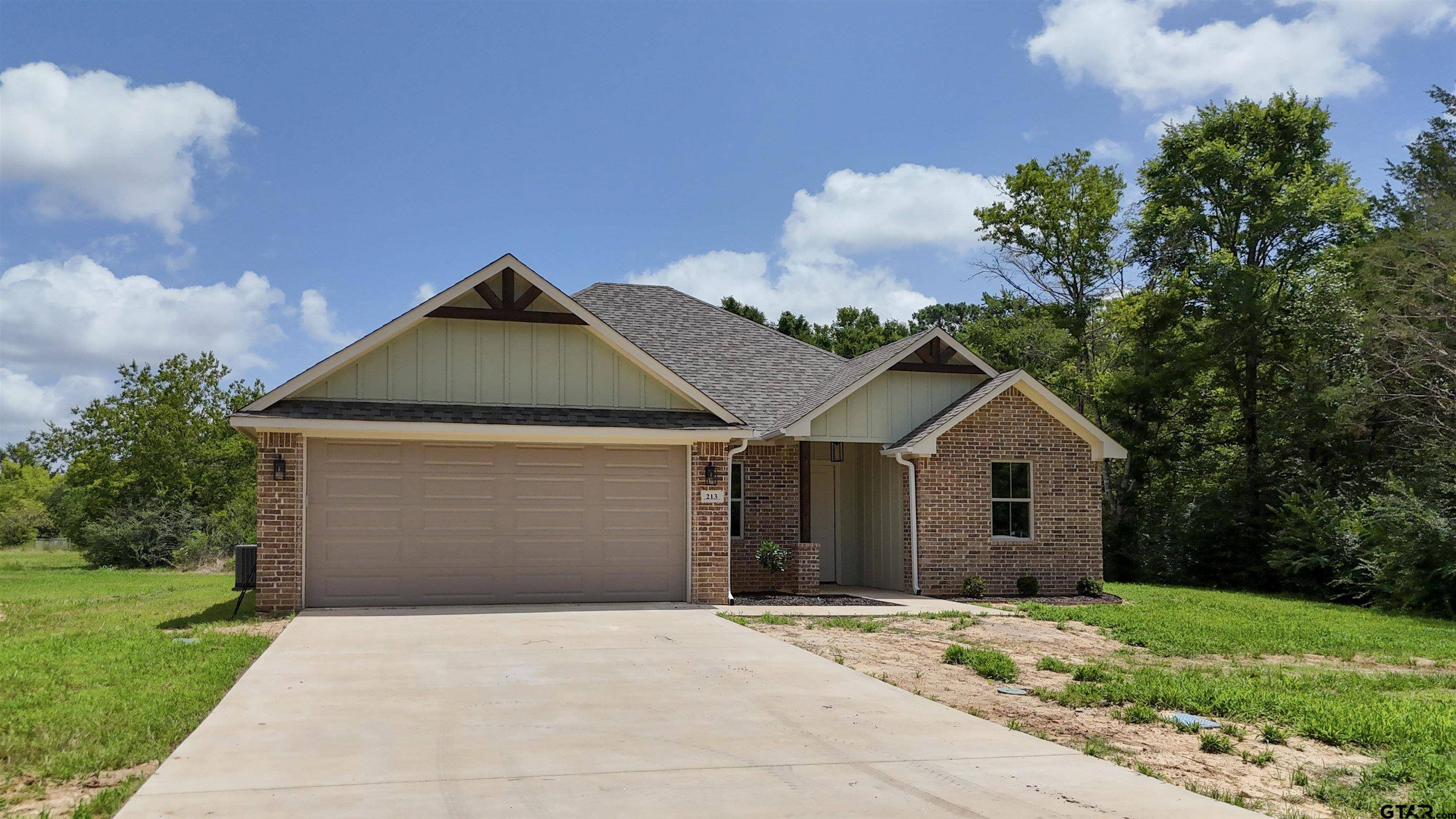 213 Loveless, Bullard, TX 75757