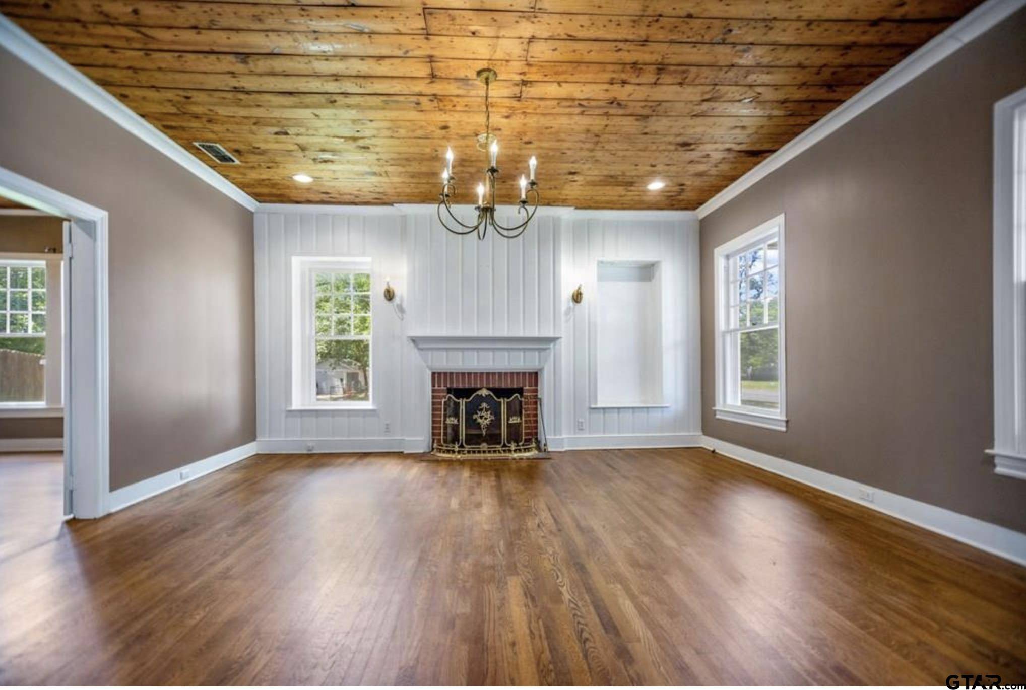 705 S Vine Ave, Tyler, TX 75701
