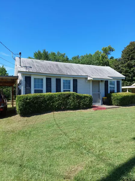 409 W Carnegie, Winnsboro, TX 75494