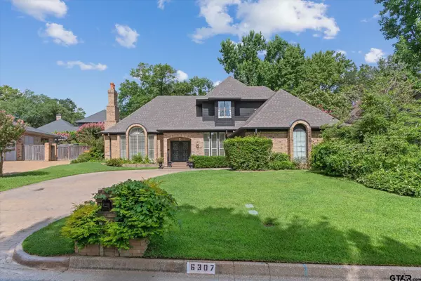 6307 Shady Oaks Dr., Tyler, TX 75703