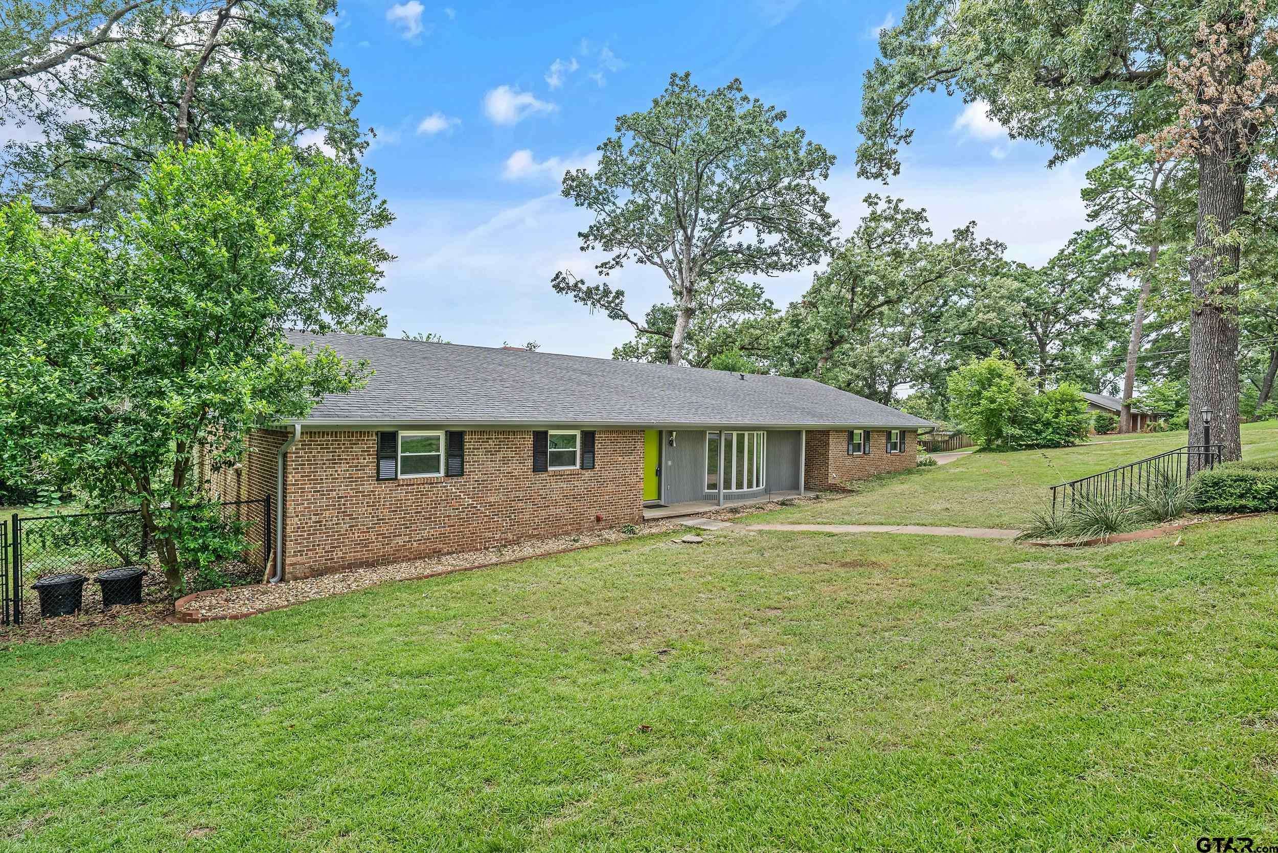 Tyler, TX 75701,905 E Watkins