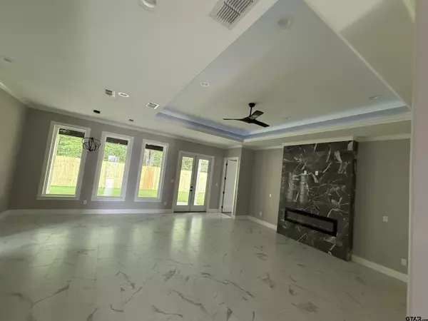 Tyler, TX 75703,9065 Long Branch Dr.