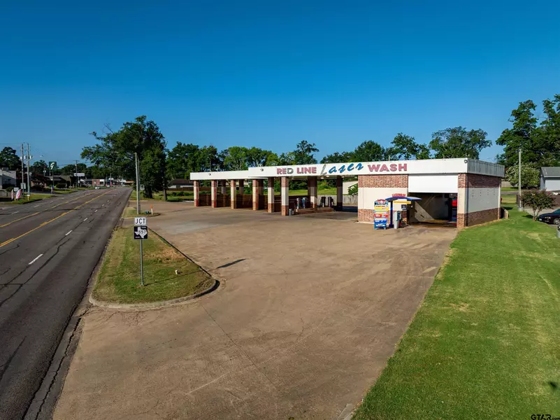109 S Greer Blvd, Pittsburg, TX 75686