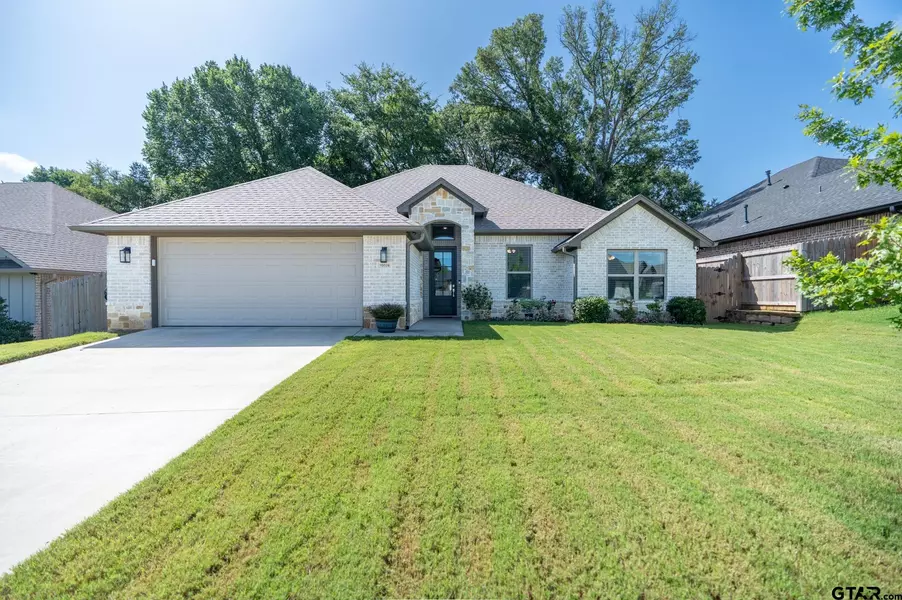 10026 GOLDCREST DR, Flint, TX 75762