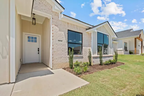 Lindale, TX 75771,16310 Crossing Circle