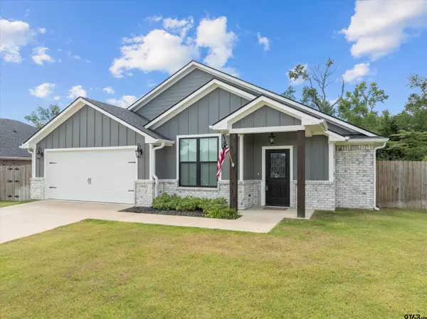Lindale, TX 75771,16022 Crossing Circle
