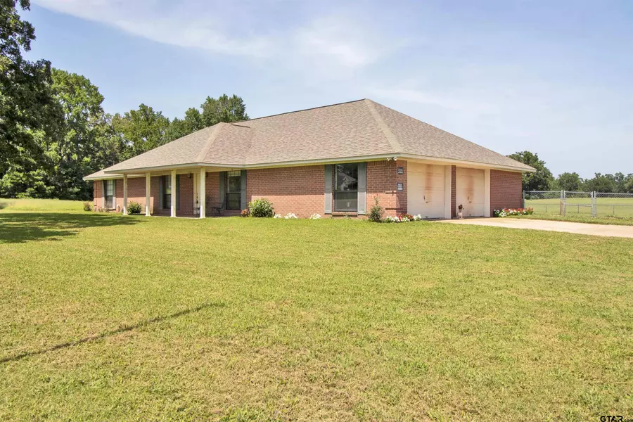 4969 Old Highway 135th, Gladewater, TX 75647