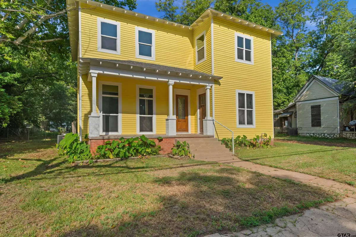 Palestine, TX 75801,917 N JACKSON ST