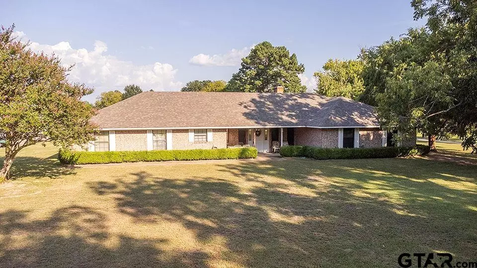 1000 N WALDRIP STREET, Grand Saline, TX 75140
