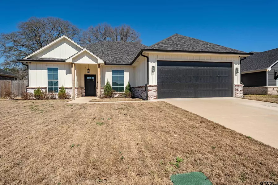 121 Rose Row Lane, Winona, TX 75792