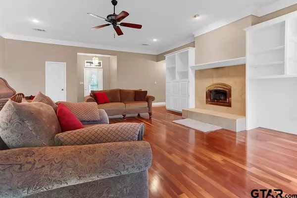 Hideaway, TX 75771,532 Dogwood