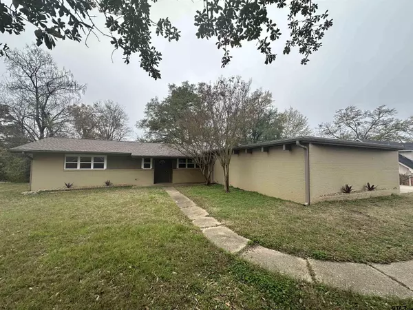 1507 Hillcrest, Jacksonville, TX 75766