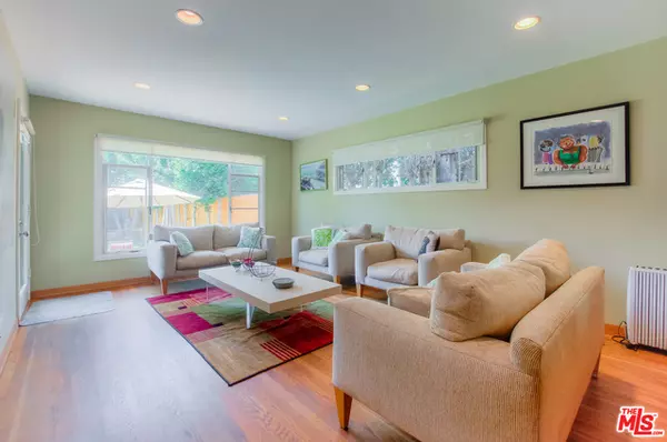 Pacific Palisades, CA 90272,341 N GRENOLA ST