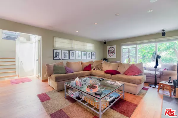 Pacific Palisades, CA 90272,341 N GRENOLA ST