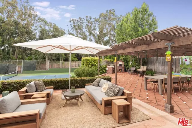 6738 WILDLIFE RD, Malibu, CA 90265