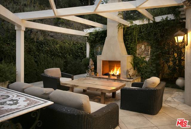 13151 RIVERS RD, Los Angeles, CA 90049