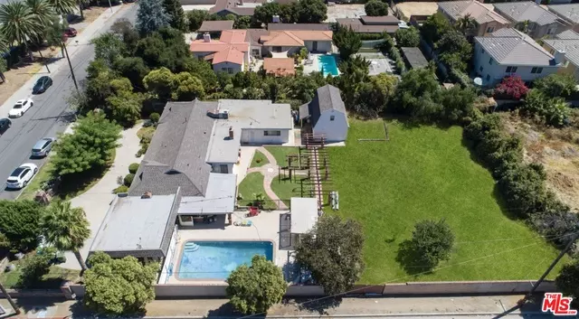 18856 CALVERT ST, Tarzana, CA 91335