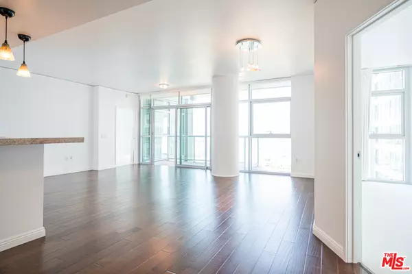Marina Del Rey, CA 90292,13650 MARINA POINTE DR #1209