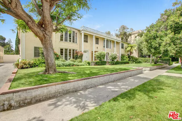 15238 DICKENS ST, Sherman Oaks, CA 91403