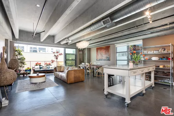 Marina Del Rey, CA 90292,4141 GLENCOE AVE #209