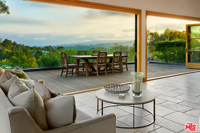 9007 ALTO CEDRO DR, Beverly Hills, CA 90210