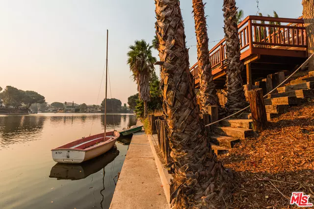 30620 LAKEFRONT DR, Agoura Hills, CA 91301