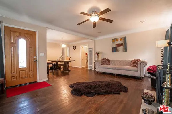 Compton, CA 90221,1310 N WILLOW AVE