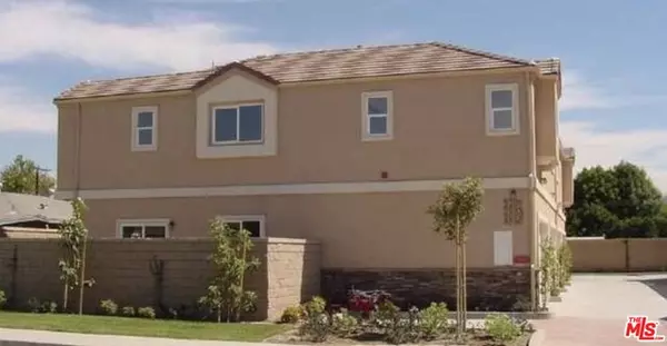 Cypress, CA 90630,8596 BELMONT ST