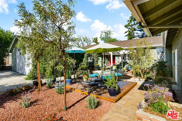 Northridge, CA 91325,17625 MAYALL ST