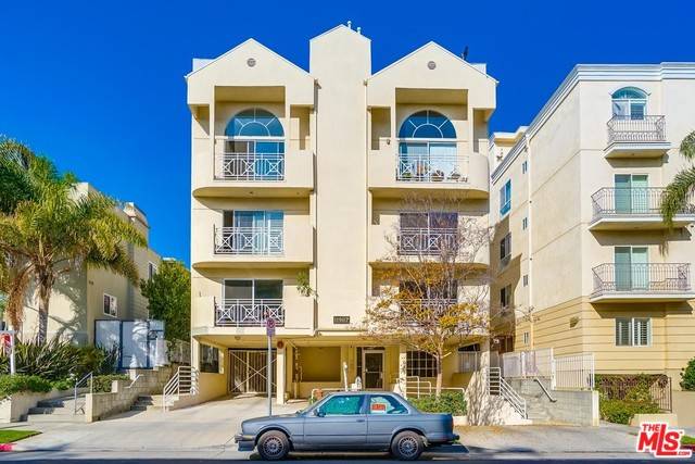 11907 DARLINGTON AVE #103, Los Angeles, CA 90049