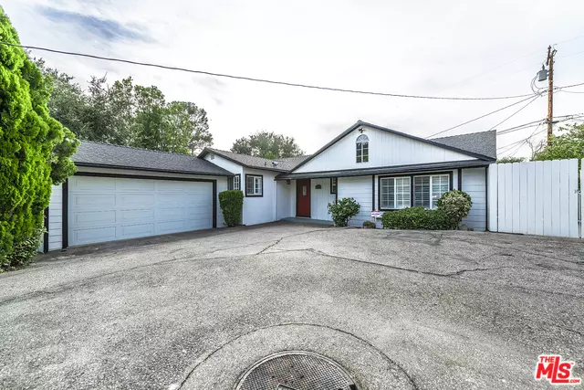 La Canada Flintridge, CA 91011,4755 LA CANADA BLVD