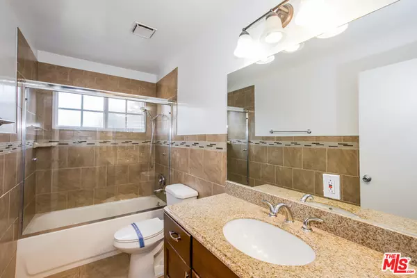 West Hills, CA 91307,6656 CLEOMOORE AVE