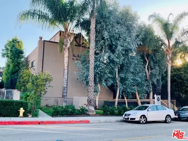 Glendale, CA 91205,1118 E PALMER AVE #213