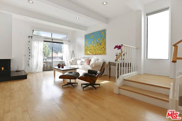 Pacific Palisades, CA 90272,1520 MICHAEL LN