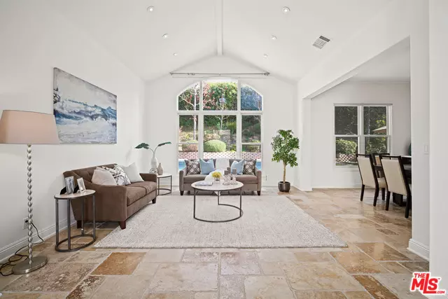 3480 CONSUELO DR, Calabasas, CA 91302