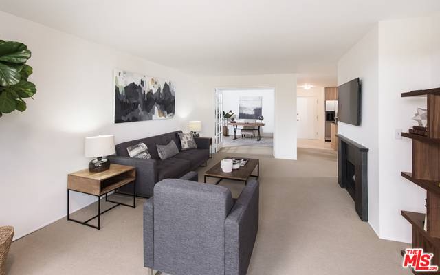 Los Angeles, CA 90049,11645 MONTANA AVE #237
