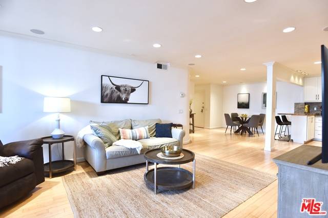 415 MONTANA AVE #205, Santa Monica, CA 90403