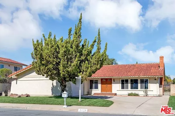 2211 GLASTONBURY RD, Westlake Village, CA 91361