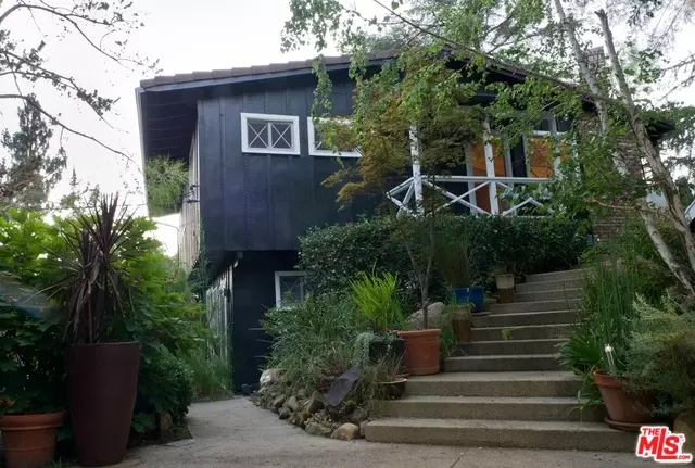 25663 BUCKHORN DR, Calabasas, CA 91302