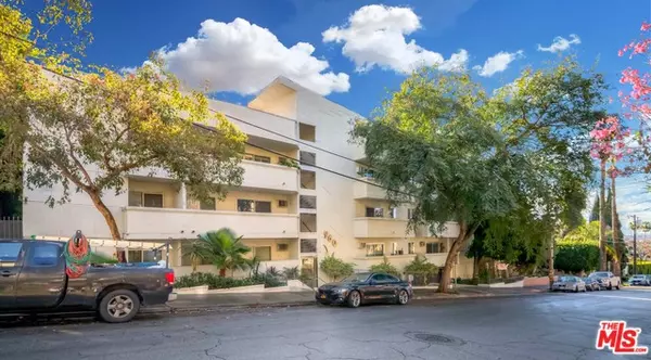 960 LARRABEE ST #304, West Hollywood, CA 90069