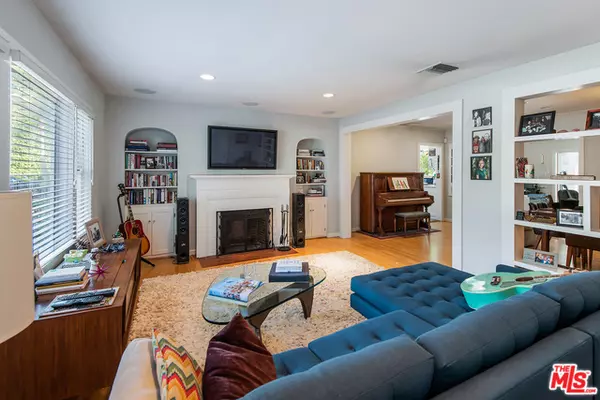 Valley Village, CA 91607,11724 OTSEGO ST