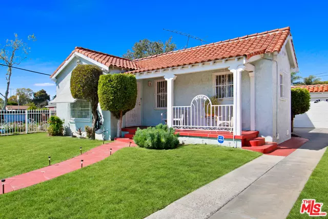 Compton, CA 90221,1105 E ARLINGTON ST