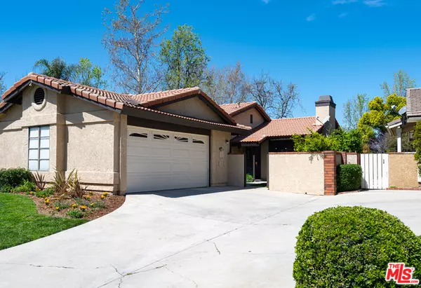 Valencia, CA 91355,23375 CALLE ARINO