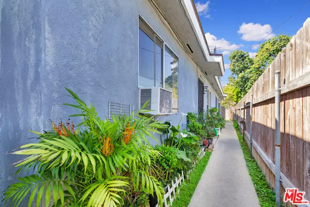 9623 SAN MIGUEL AVE, South Gate, CA 90280