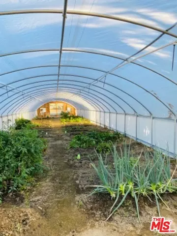 Lucerne Valley, CA 92356,10255 HIGH RD