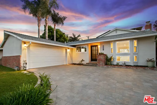 Huntington Beach, CA 92646,19051 HAMDEN LN