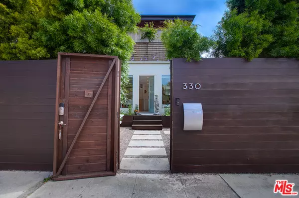 Venice, CA 90291,330 VENICE WAY